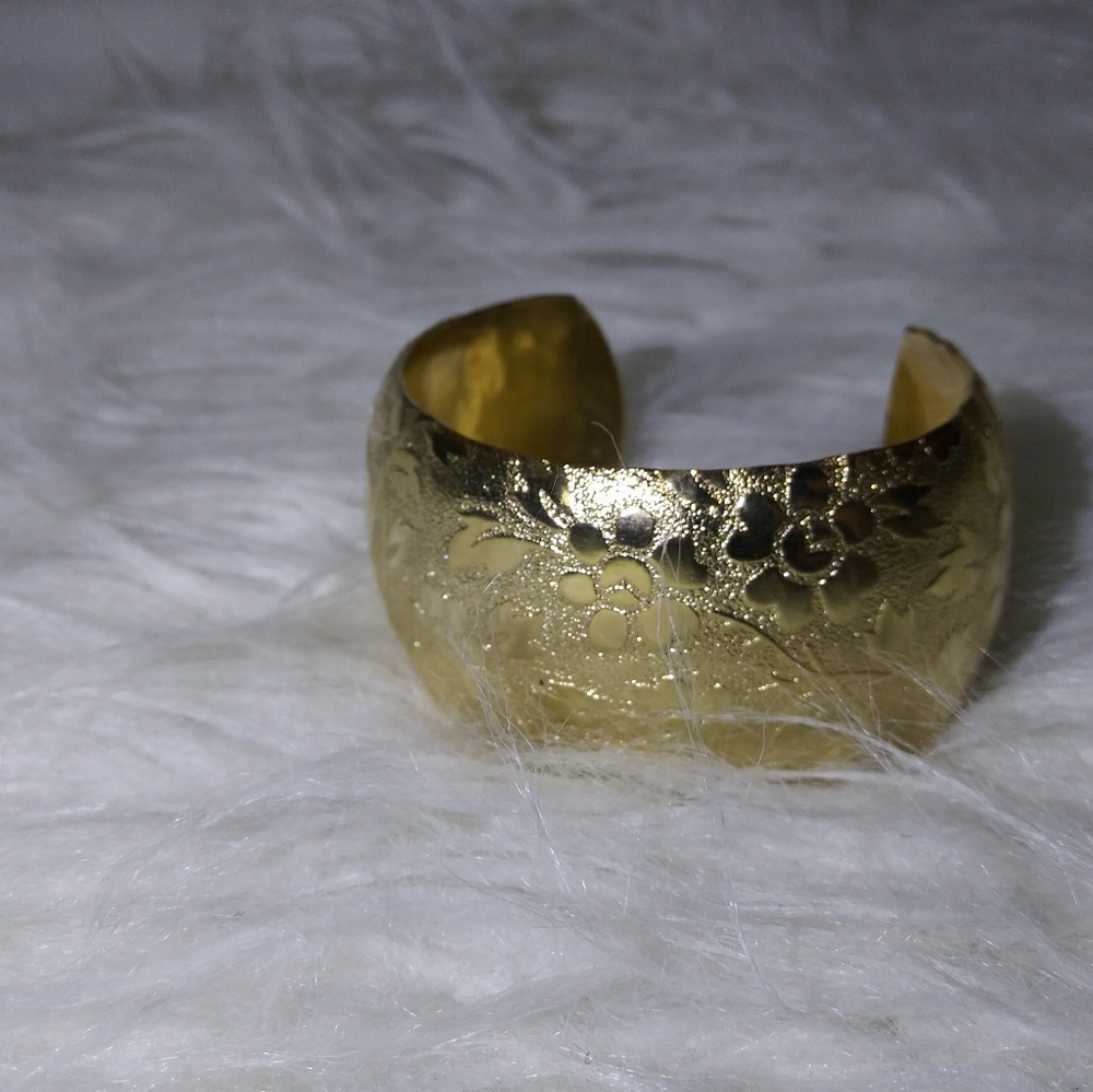Goldtone cuff bracelet